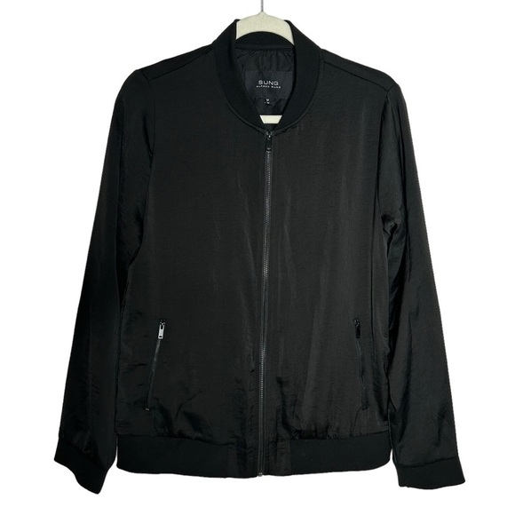 ALFRED SUNG Jackets & Blazers - SUNG Alfred Sung Black Satin Bomber Style Jacket